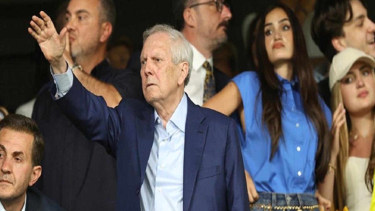 Fenerbahçe’de Başkan Aziz Yıldırım’dan flaş hamle! Kulüp çalışanlarıyla tek tek konuştu