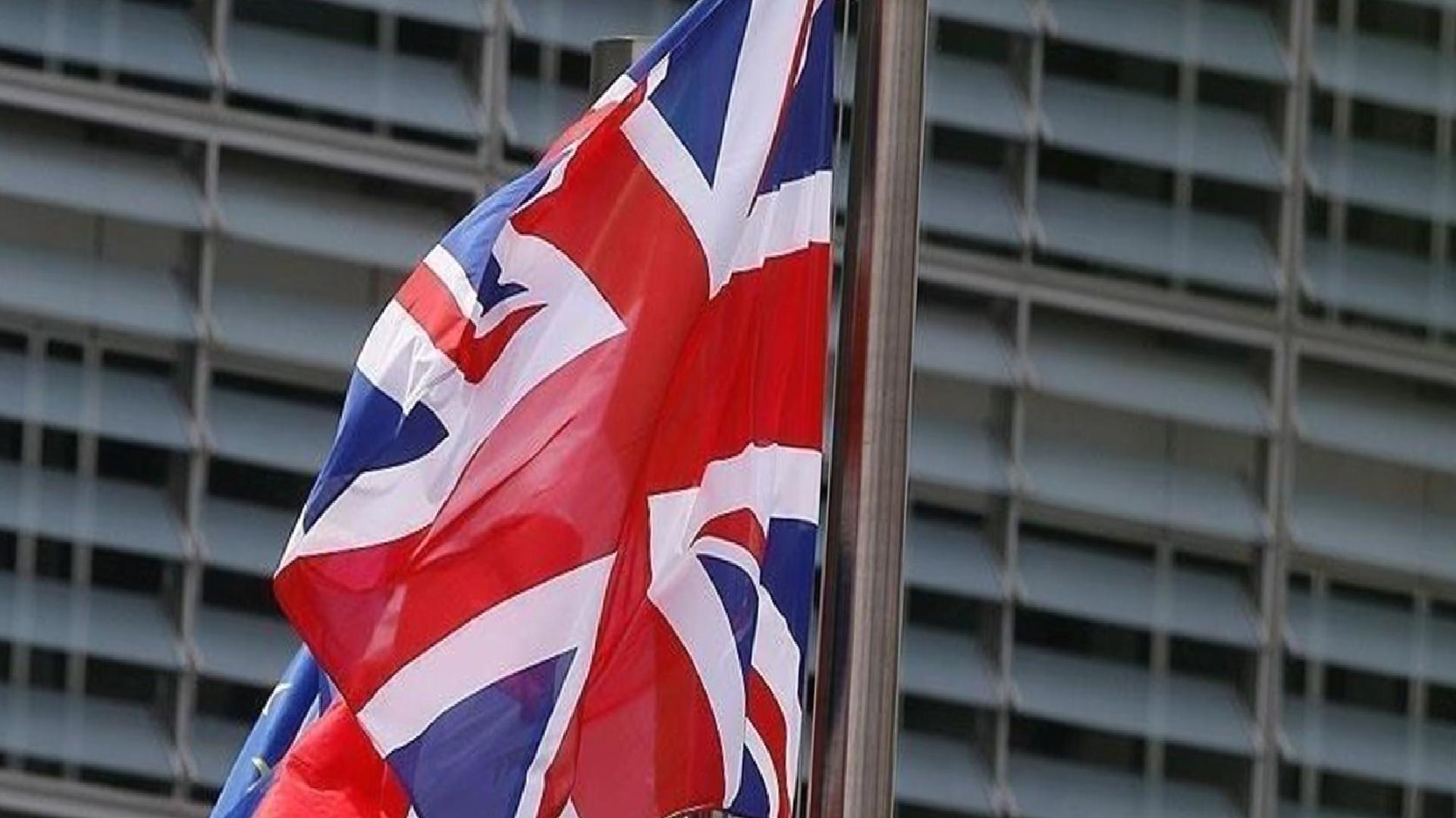 İngiltere’de istifa eden Savunma Bakanı’nın yerine Dan Jarvis atandı