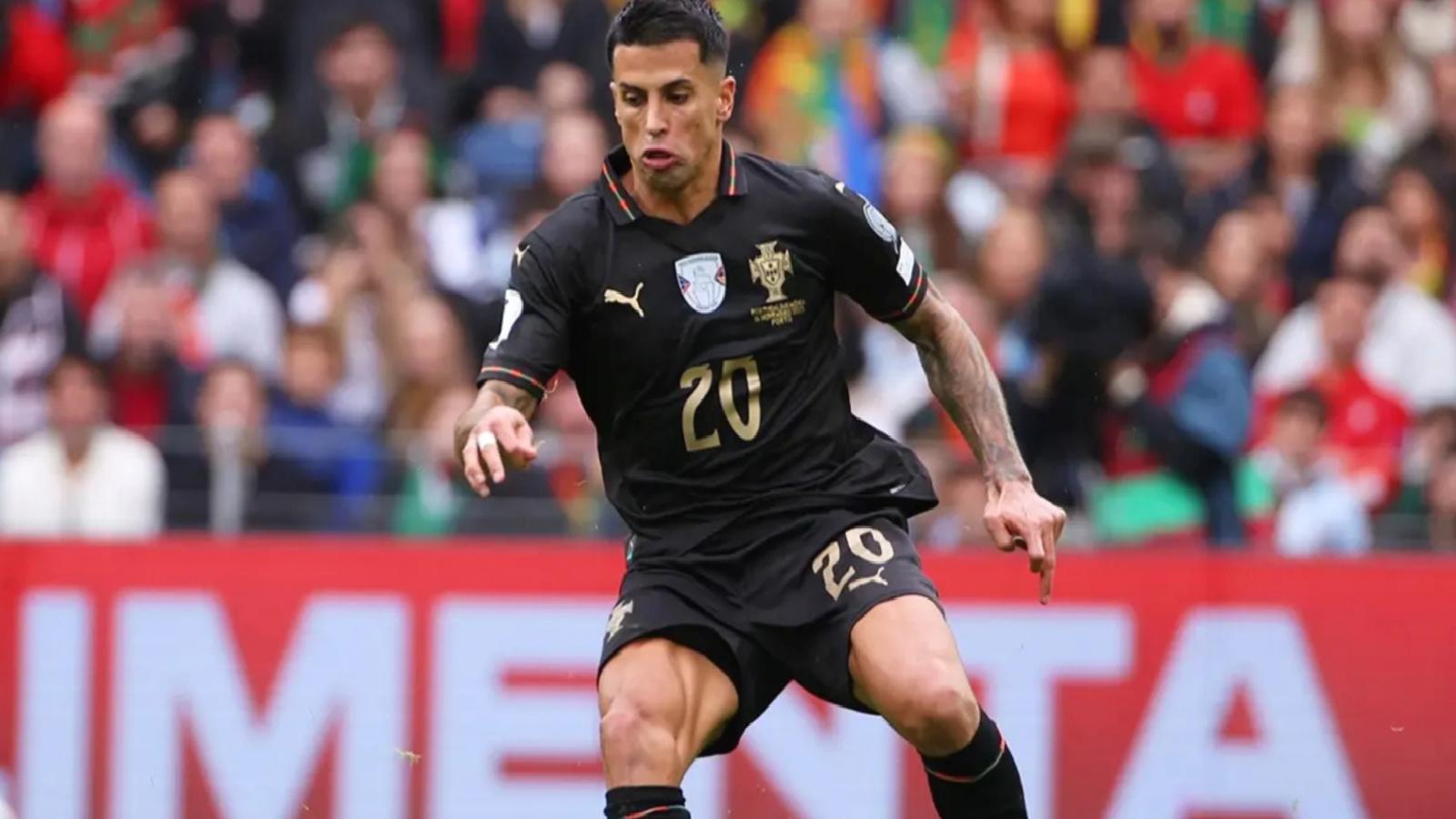 Joao Cancelo’dan yürek burkan itiraf: Hayatımın en zor anları