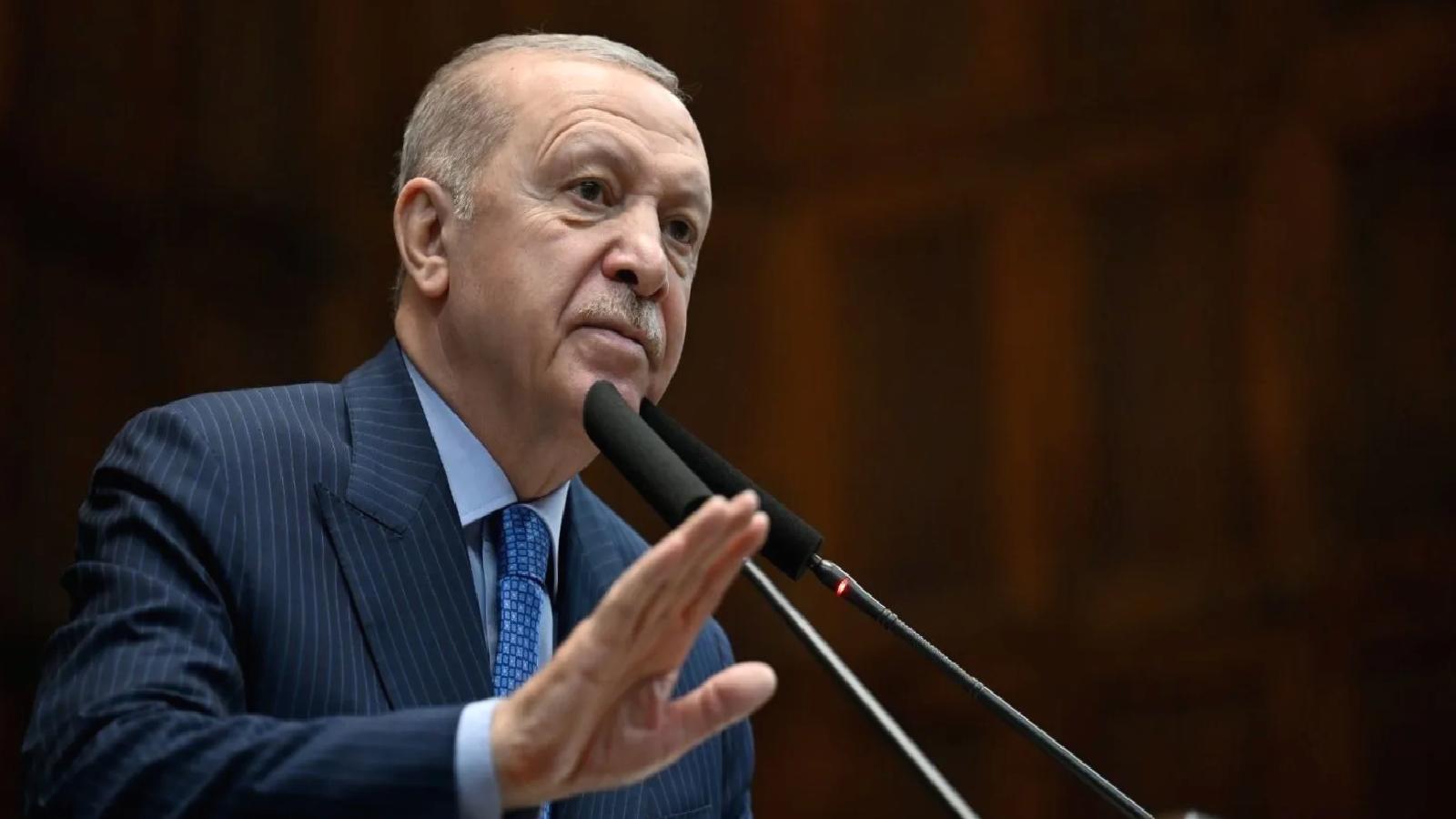 Karar yazarı Koru’dan “AKP kulisleri” yorumu: Erdoğan’ın böyle bir tartışmaya nasıl izin verdiği anlaşılır gibi değil…