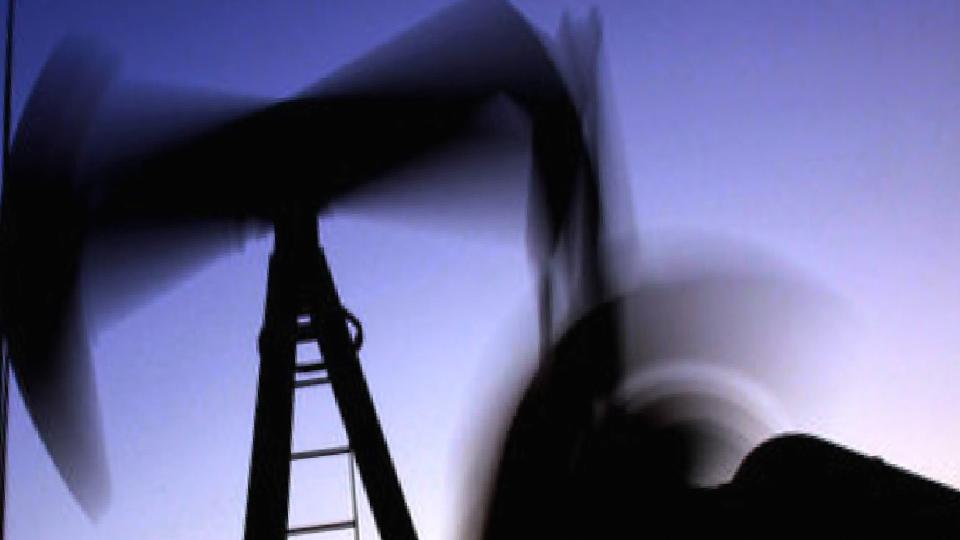 Petrol, İsrail-Lübnan ateşkesi sonrası geriledi