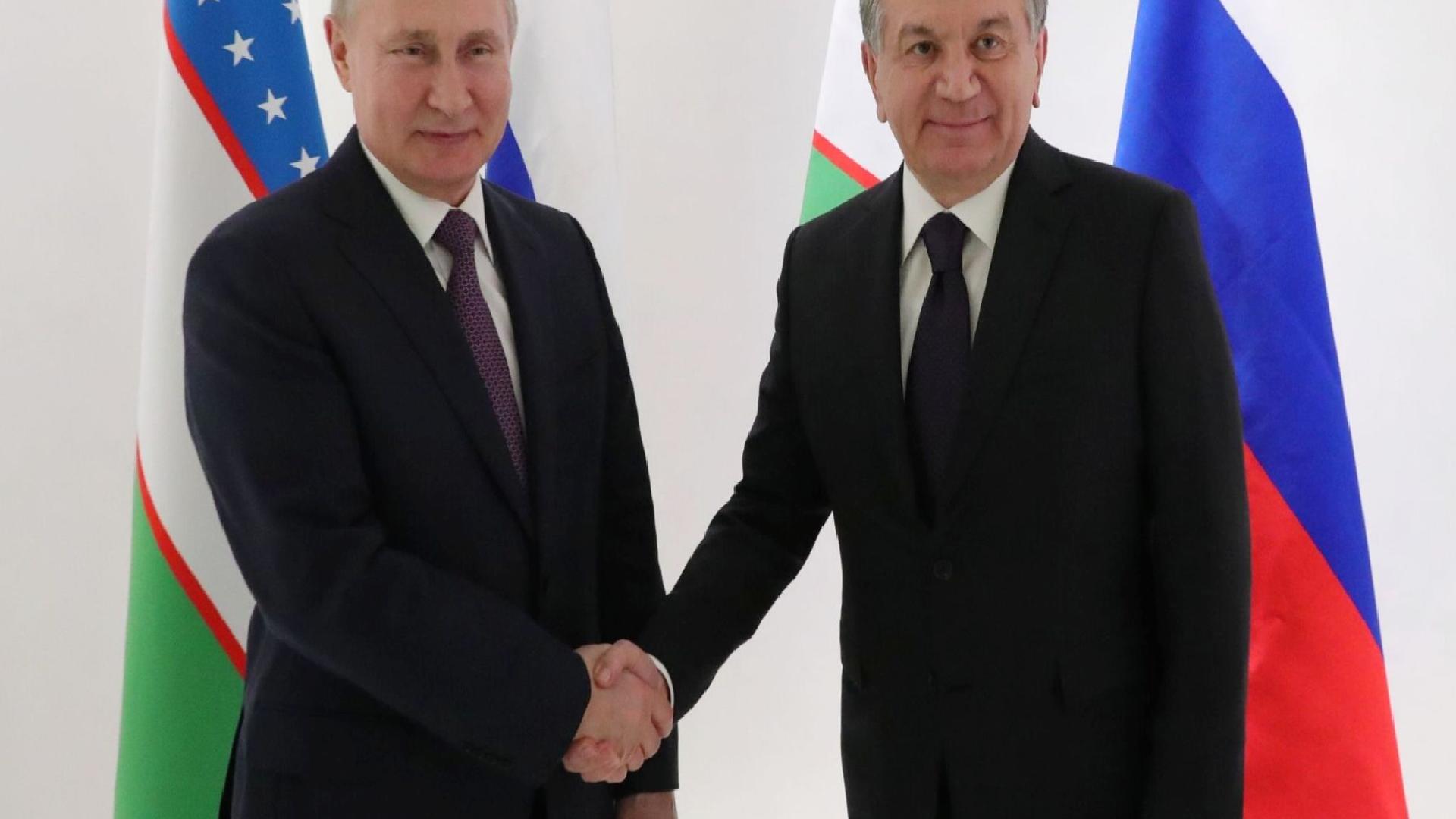 Putin ve Mirziyoyev, Özbekistan’daki entegre nükleer güç santralinin ilk blok inşaatını başlattı