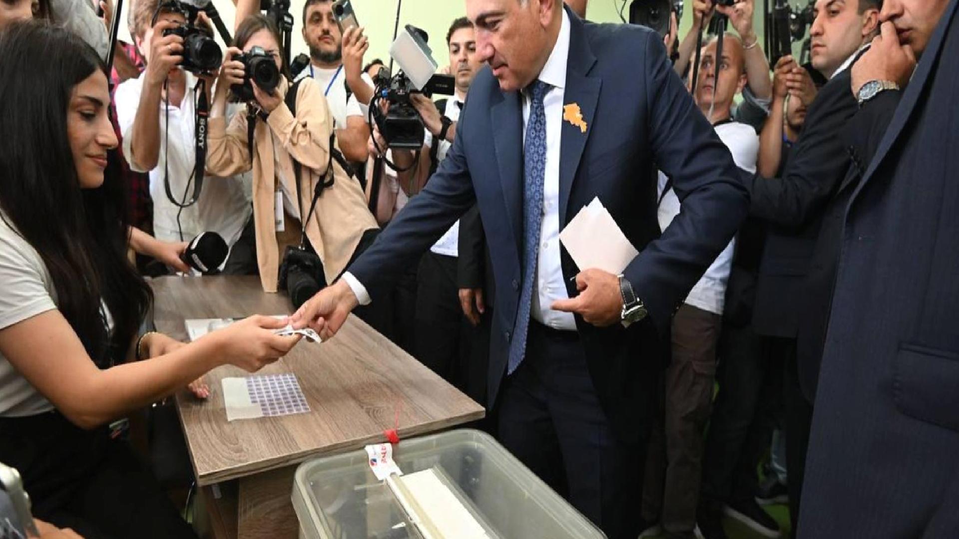 Rusya’dan Ermenistan seçimlerine sert tepki: Demokratik prosedürler kabaca ihlal edildi