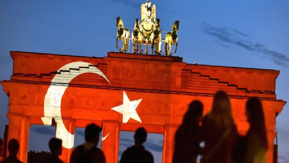 Almanya’daki CHP birliklerinde Yeni Parti hareketliliği