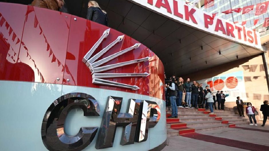 CHP’de figüran haberine soruşturma: Basın örgütleri tepkili