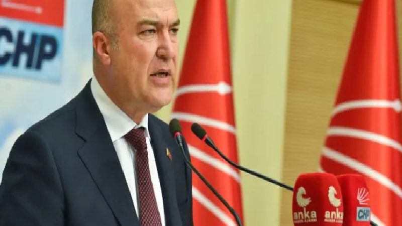 CHP’li Murat Bakan: Mevcut partilerden biriyle görüşmeler ve yeni parti süreci beraber ilerliyor; önceliğimiz partimizde mücadelemize devam etmek