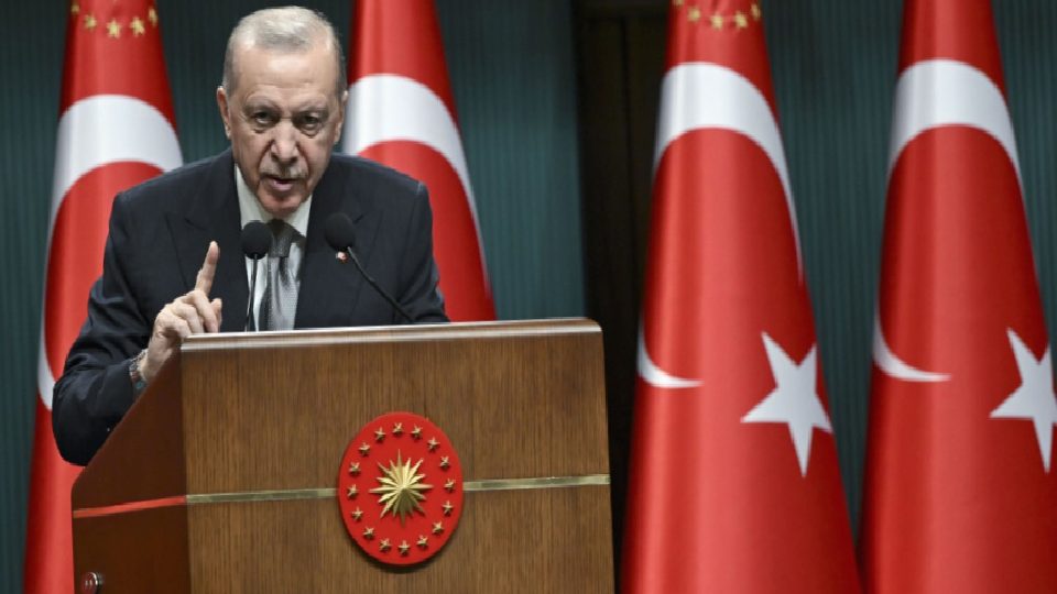 Erdoğan: Yatırım taahhütlü avans kredi programı bütçesini 750 milyar liraya çıkıyoruz