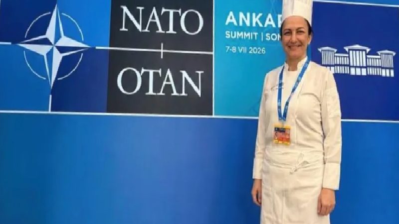 Ertuğrul Özkök | Külliye mutfağından canlı yayın: Michelin yıldızlı üç şef kime ne pişirdi, kim hangisini sevdi?
