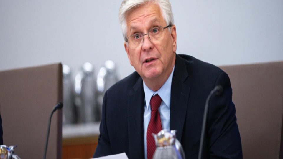 Fed/Waller: Yakın vadede faiz artışı gündeme gelebilir