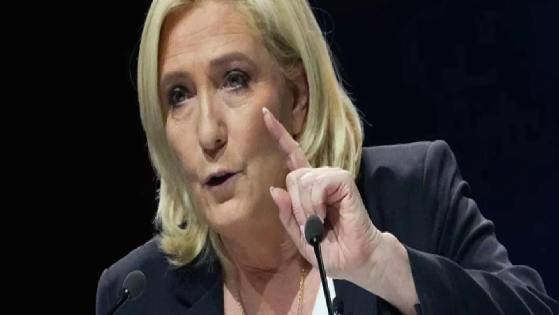 Fransa’da 2027 seçim yarışını değiştirebilecek karar: Le Pen’in önü açıldı