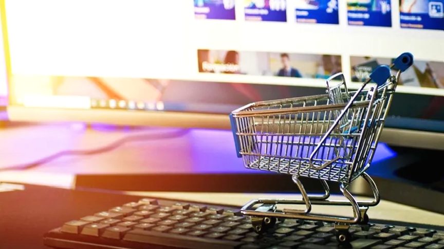 Hepsiburada verileri: E-ticarette ilk yarının büyüme lideri fotoğraf ve kamera kategorisi oldu