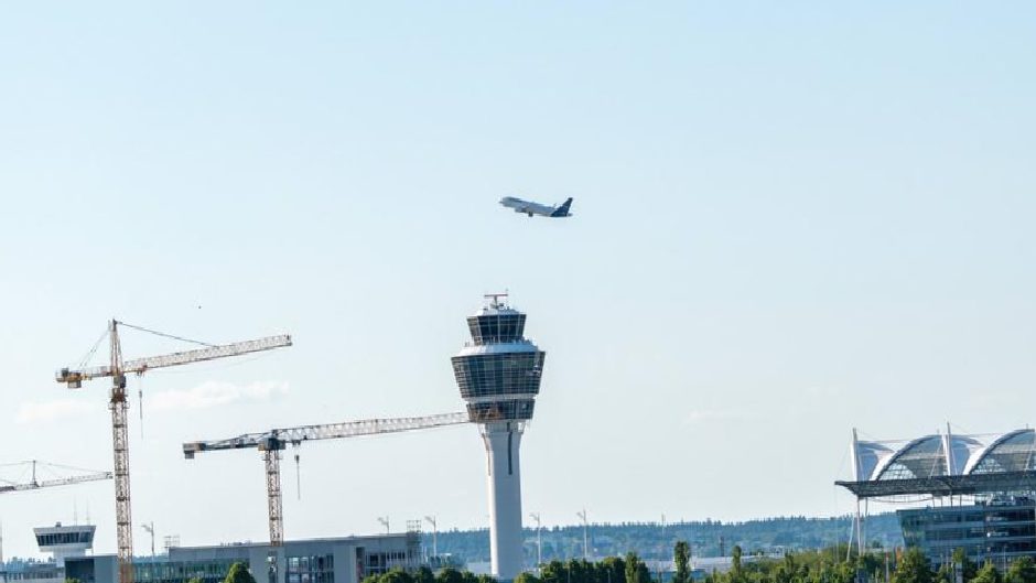 Münih Havalimanı’na sınır dışı işlemleri için özel terminal