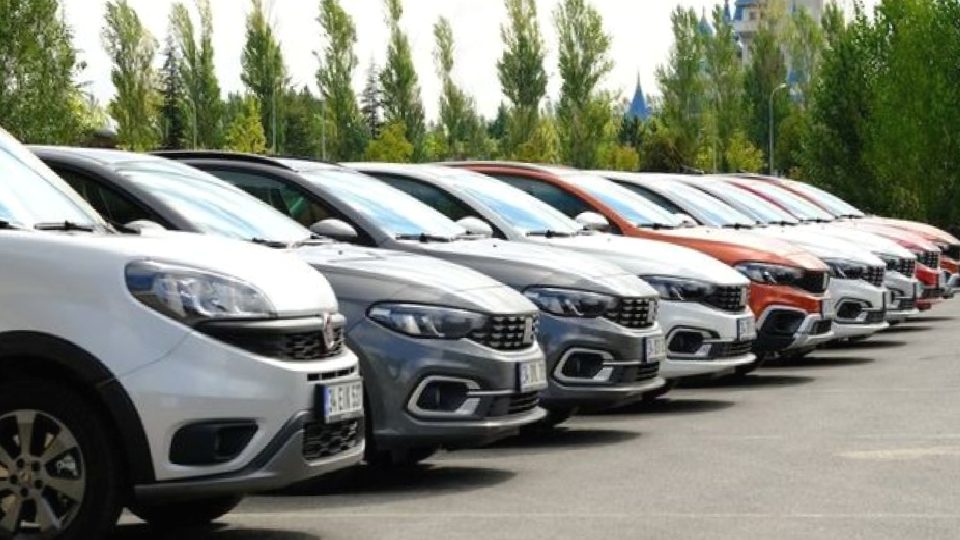Otomotiv pazarı yılın ilk yarısında daraldı