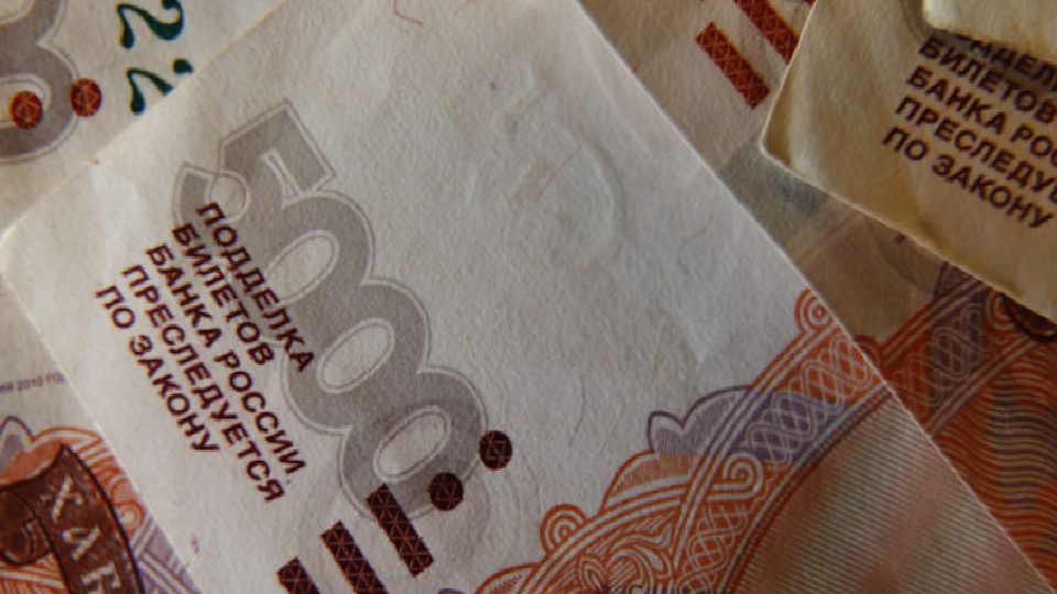 Rusya harcama bütçesini 1 trilyon ruble artırdı