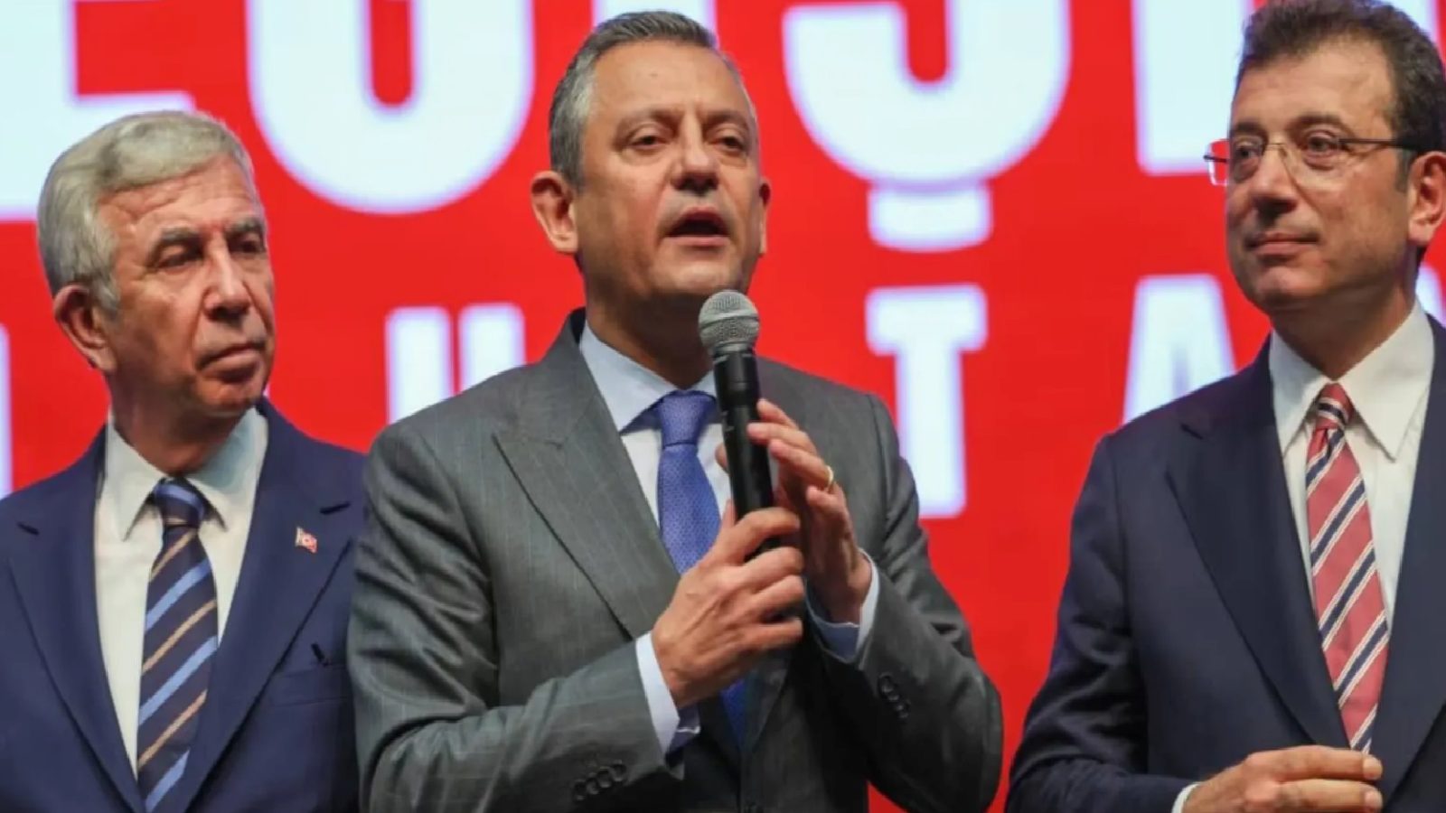 Abdulkadir Selvi: Mansur Yavaş, resmi süreç başlayınca muhalefetin cumhurbaşkanı adayı olacak ama İmamoğlu istemiyor, Özel’in adı öne çıkıyor