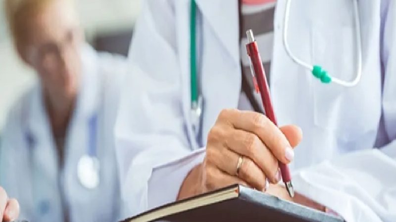 Aile Sağlığı Merkezleri’nde personel krizi uyarısı: Binlerce ebe, hemşire ve tıbbi sekreter işsiz kalabilir