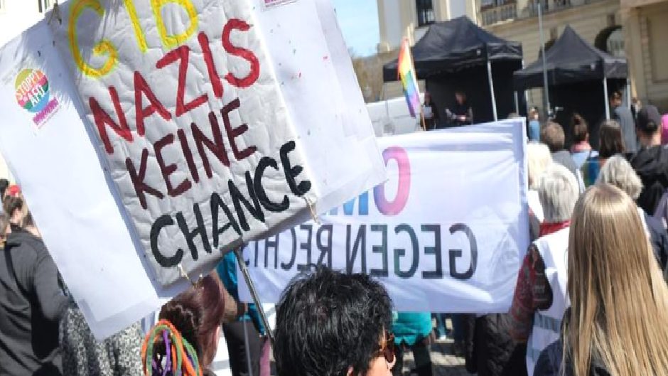 Almanya’da yüksek gerilim: AfD bir eyalette iktidara yürüyor