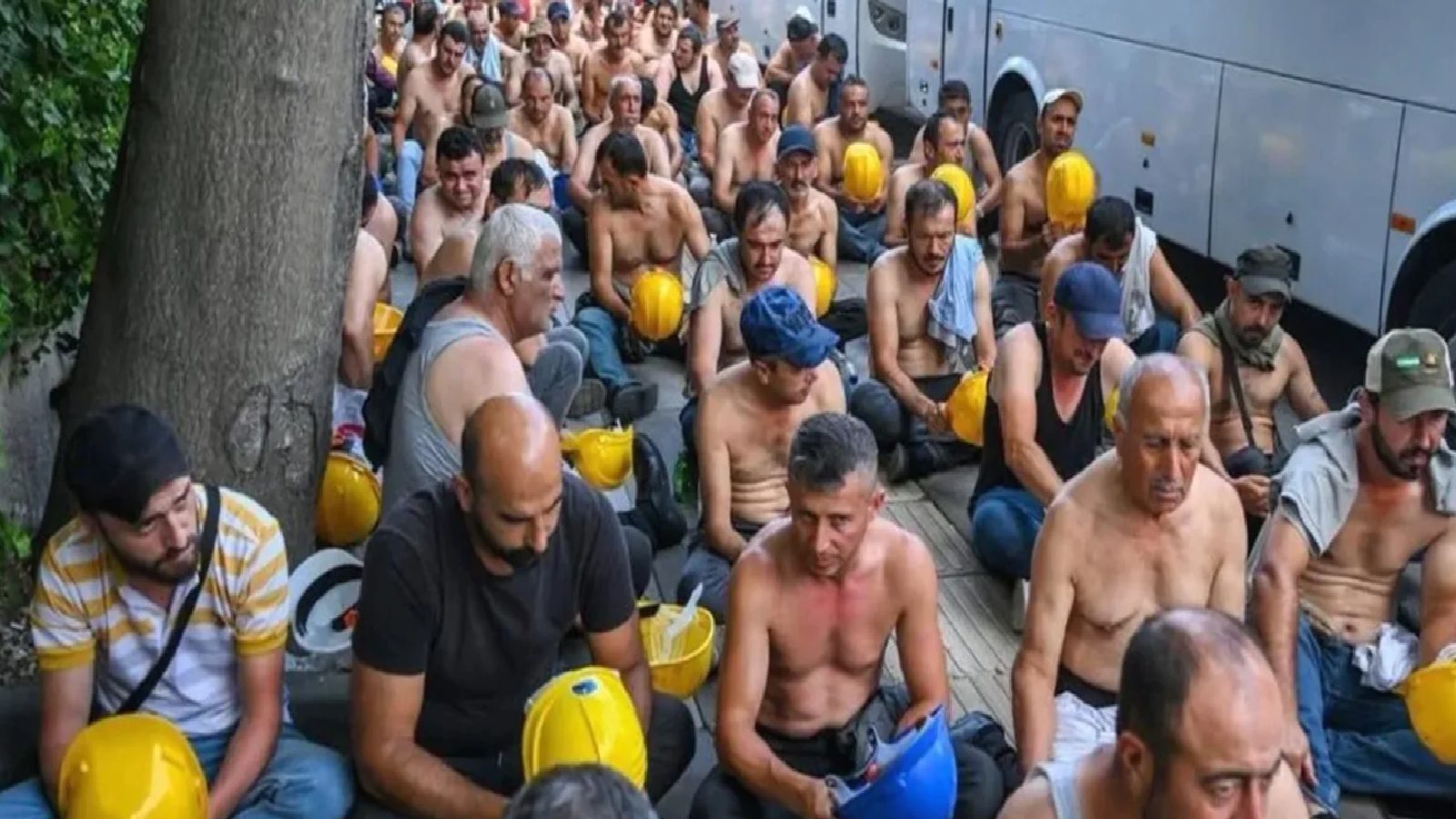 Bakanlık, madencilerin randevu talebini yanıtlamadı: Sözlerini tutmadıkları için işçilerin karşısına çıkmaya korkuyorlar!