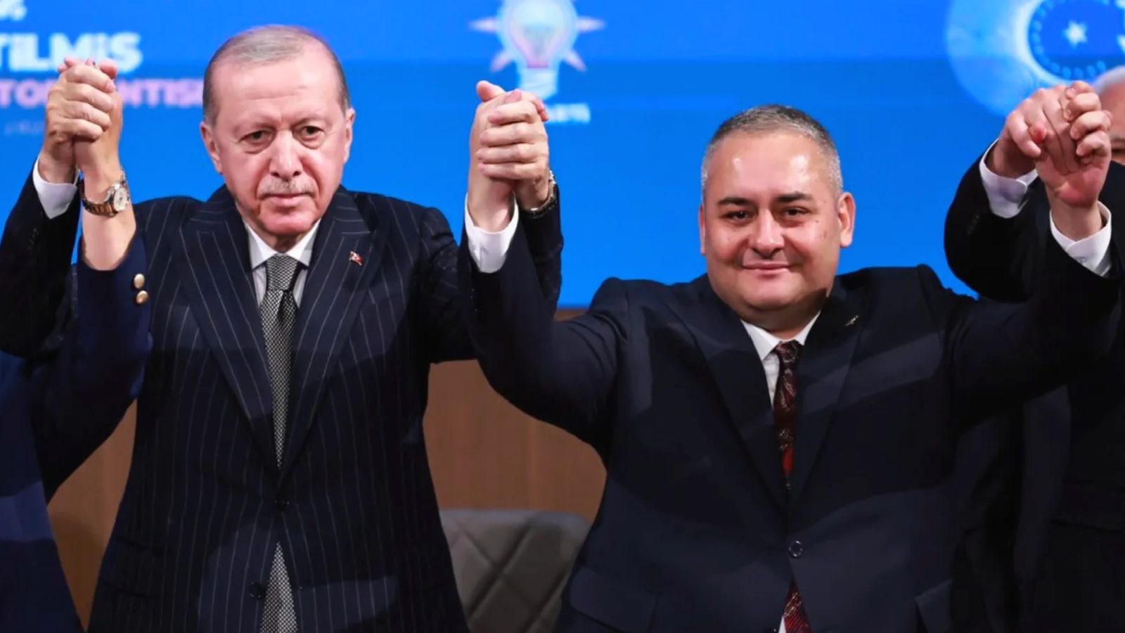 CHP’den ayrılarak AKP’ye geçen Mesut Özarslan’ın harcamaları yüzde 914 arttı