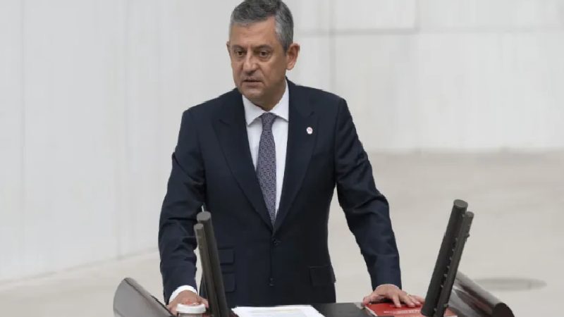 CHP’liler Özgür Özel’in dokunulmazlığının kaldırılması için oy verecek iddiası: Sadece kürsü dokunulmazlığı olmalı