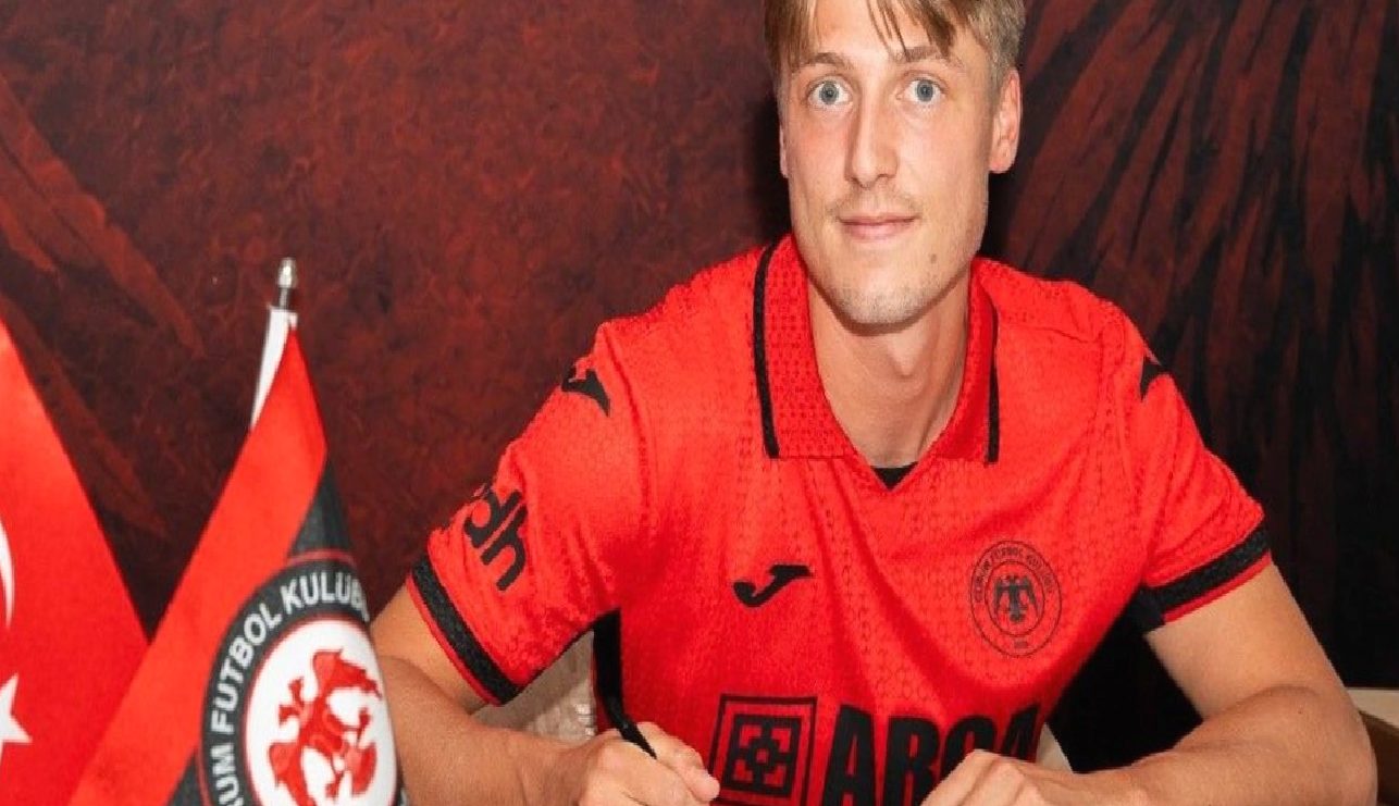 Çorum FK’den bir transfer daha!  Norveçli futbolcu imzayı attı