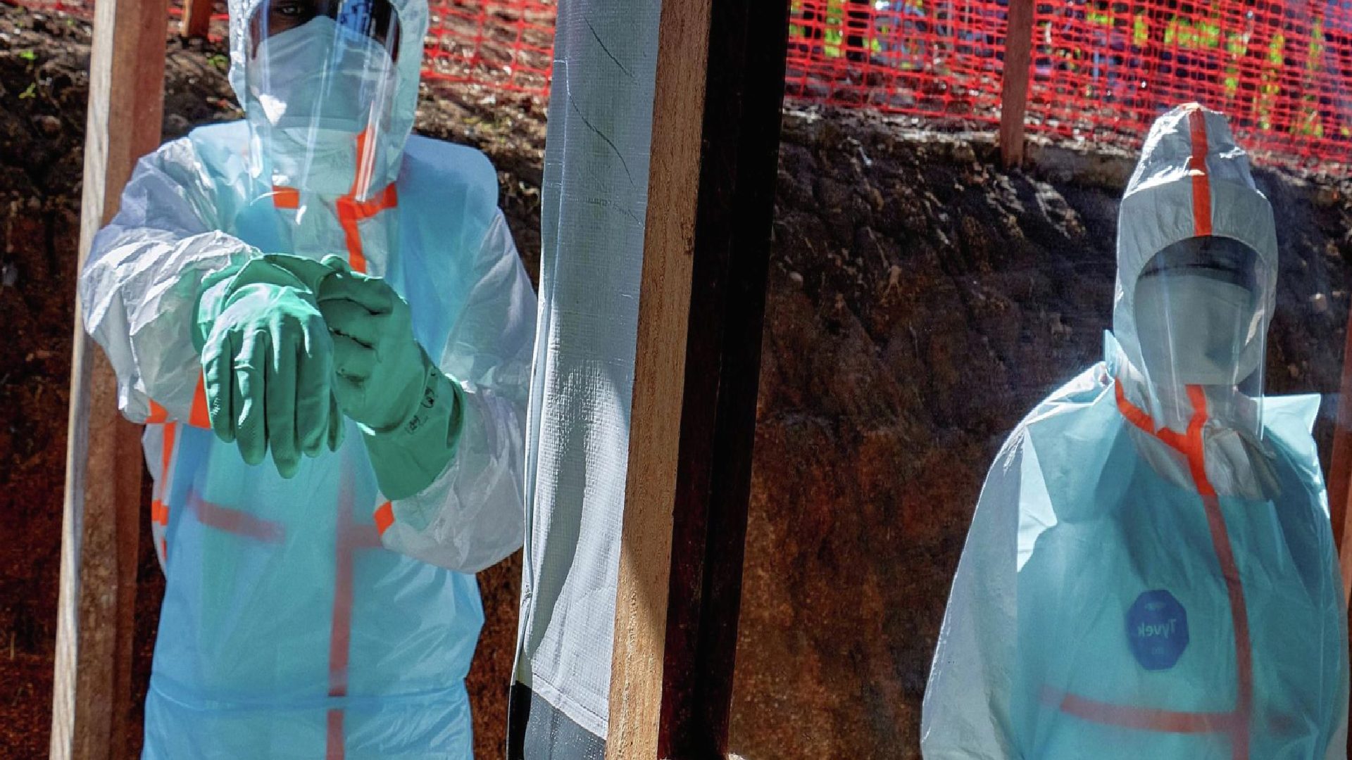 Ebola salgını durmuyor: Can kaybı 2 bini aştı