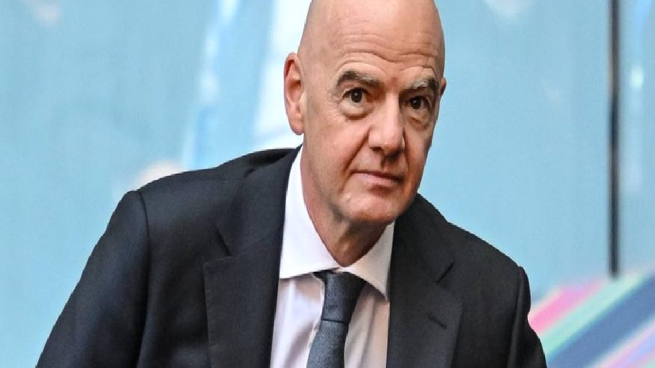 FIFA’dan geri adım: Dünya Kupasını satış planı askıya alındı