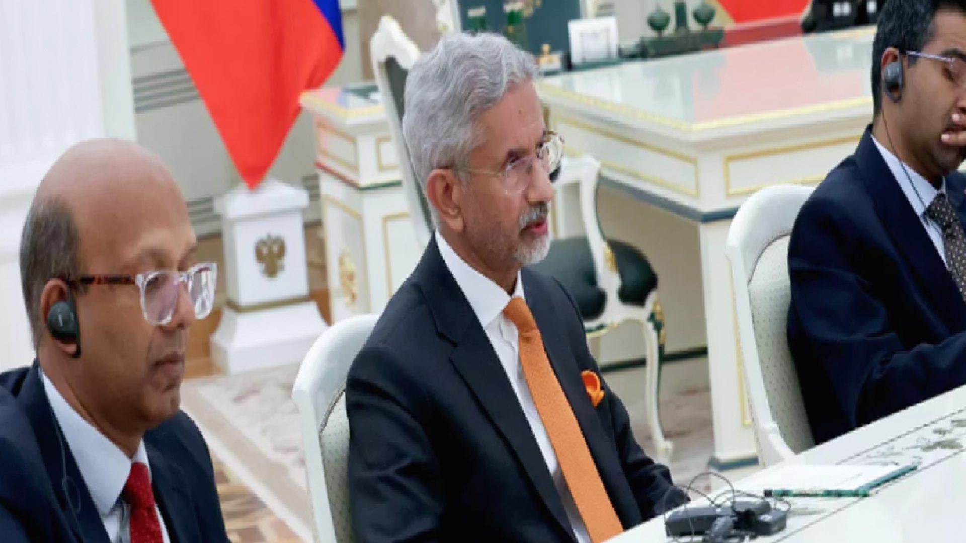 Lavrov, Hintli mevkidaşı Jaishankar ile görüştü
