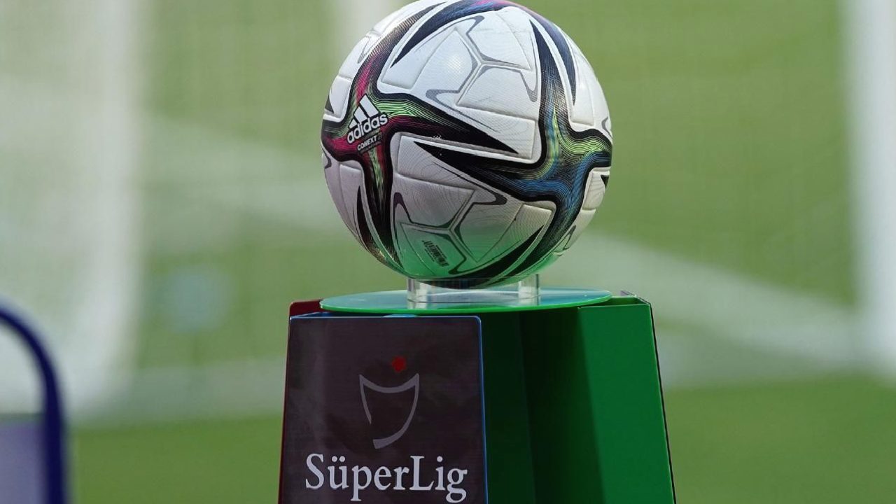 Süper Lig’de en pahalı ve en ucuz kombine fiyatları belli oldu! Galatasaray ve Trabzonspor fark attı