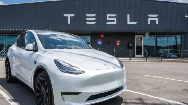 Tesla’nın en çok satan modelinde kritik sorun: 2 milyon araç geri çağırıldı