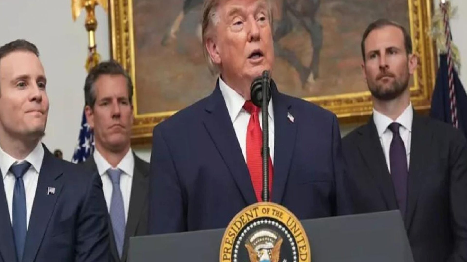 Trump: Hürmüz Boğazı geçmişte olduğu kadar önemli olmayacak