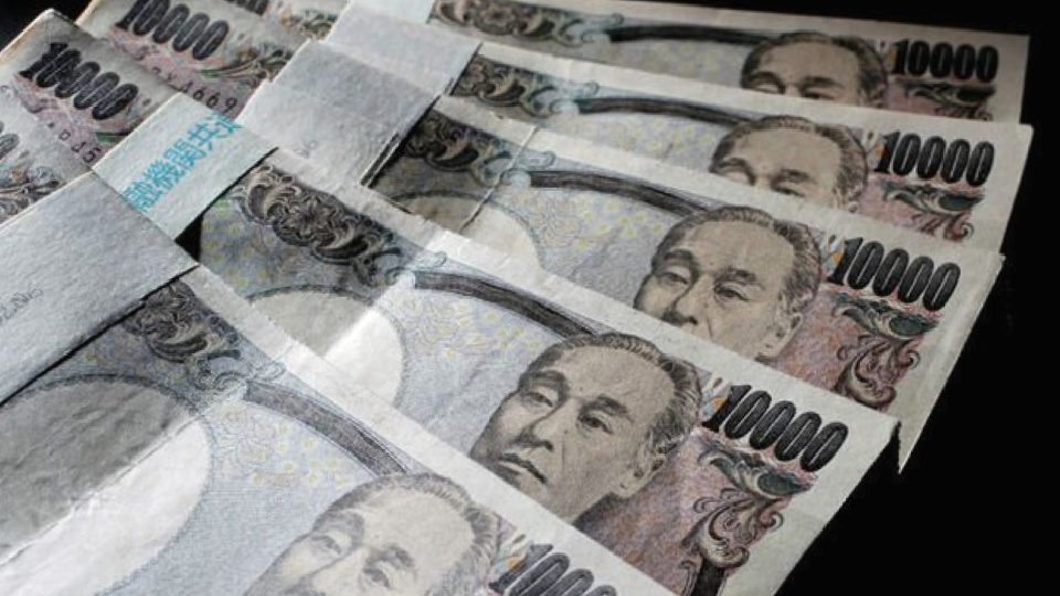 Yen, G-10 para birimleri arasında en kötü performansı gösterdi