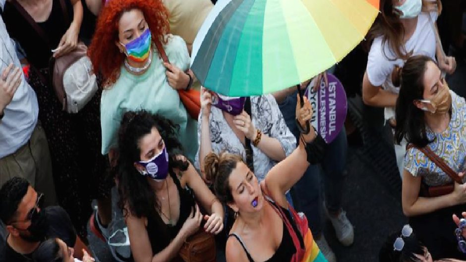 “Ailem Güvende” operasyonu: Kaos GL yöneticilerine gözaltı