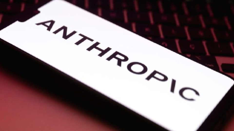 Anthropic’in kurucu ortağı: Muazzam riskler alarak kumar oynuyoruz