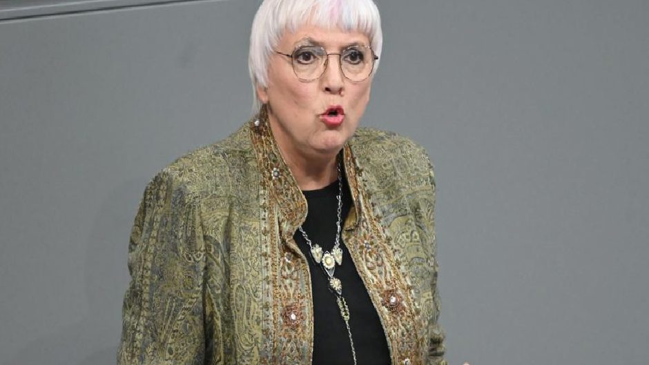 Claudia Roth’tan Tuğba Tekerek için Berlin’e çağrı