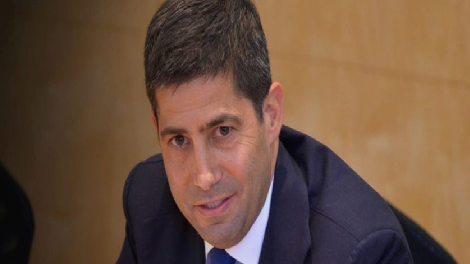 Fed Başkanı Warsh ile Trump faiz konusunda karşı karşıya gelebilir