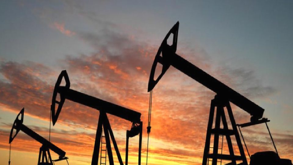 Petrol, Trump’ın İran teklifini reddetmesiyle yüzde 1’in üzerinde yükseldi