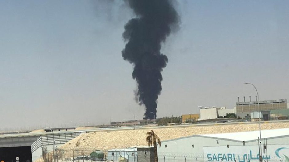 Riyad’da havalimanı yakınlarında patlama sesleri