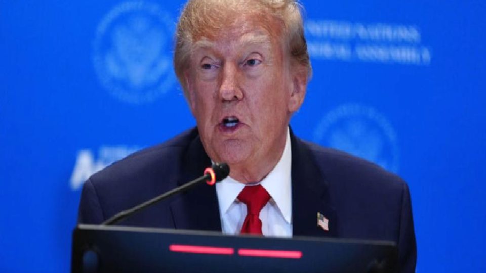 Trump: Anlaşma olmazsa İran’ı yok edebilirim