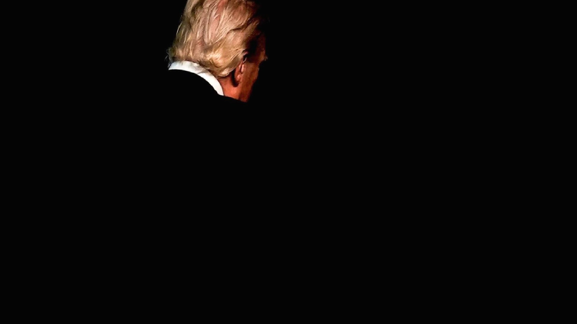 Trump: Fed faizleri düşürmezse bazı ülkelerle ticareti durduracağım