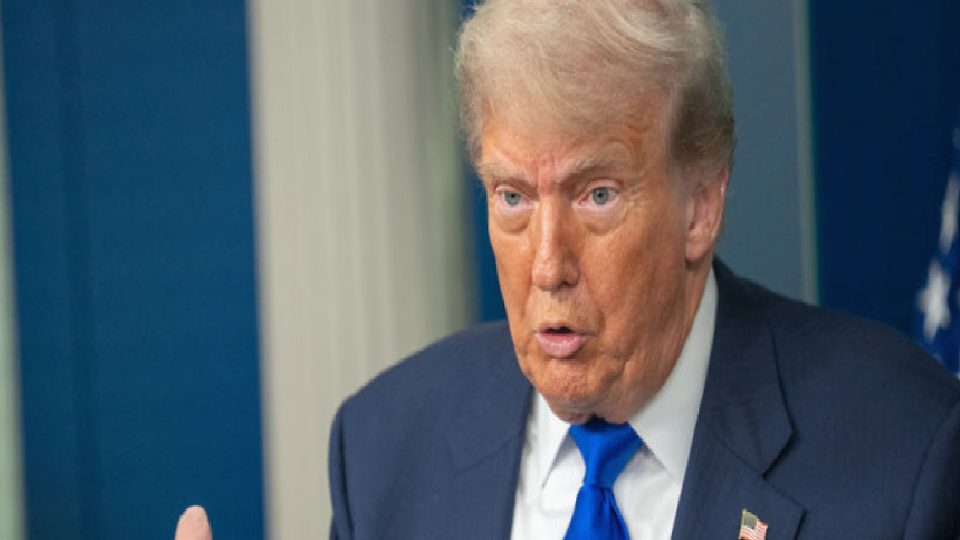 Trump: İran ABD ile anlaşmak istiyor