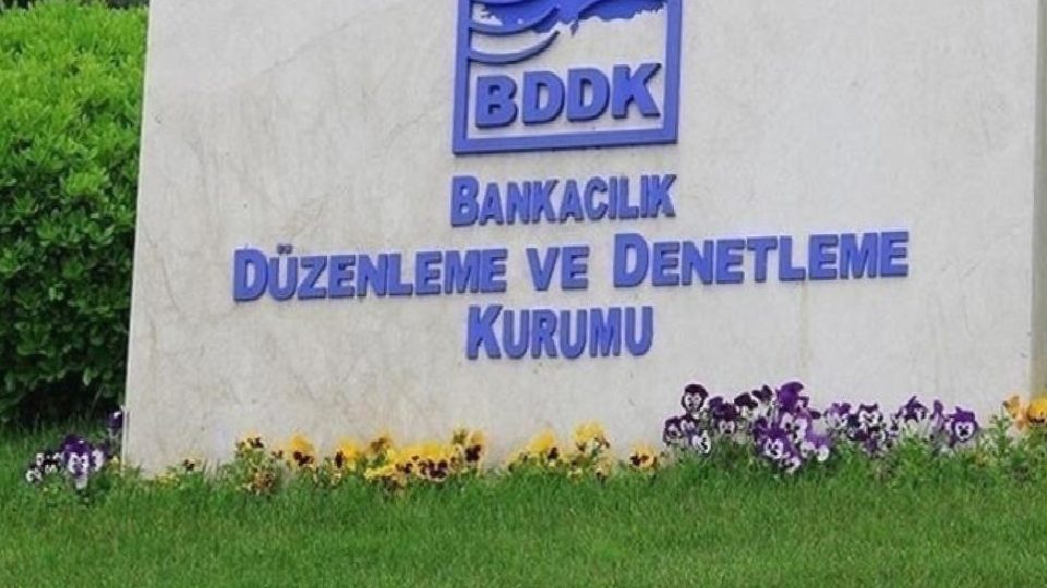 BDDK’dan cep telefonu kredileri ve kredi kartı asgari ödemelerine güncelleme