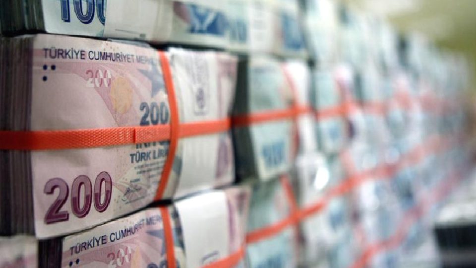 Hazine, iki tahvil ihalesinde 87 milyar lira borçlandı