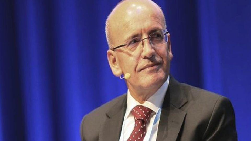 Şimşek: Yıllıklandırılmış ihracat 283,7 milyar dolara ulaştı
