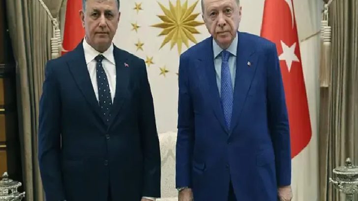 Yeni Parti İzmir İl Başkanı Güç’ten AKP’ye geçmesi beklenen Cemil Tugay hakkında açıklama: Bizimle tüm iletişimi kesti!